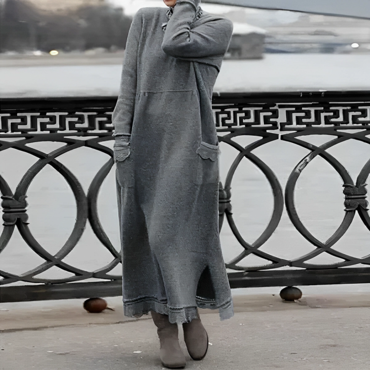 Greta - Comfortable Winter Dress
