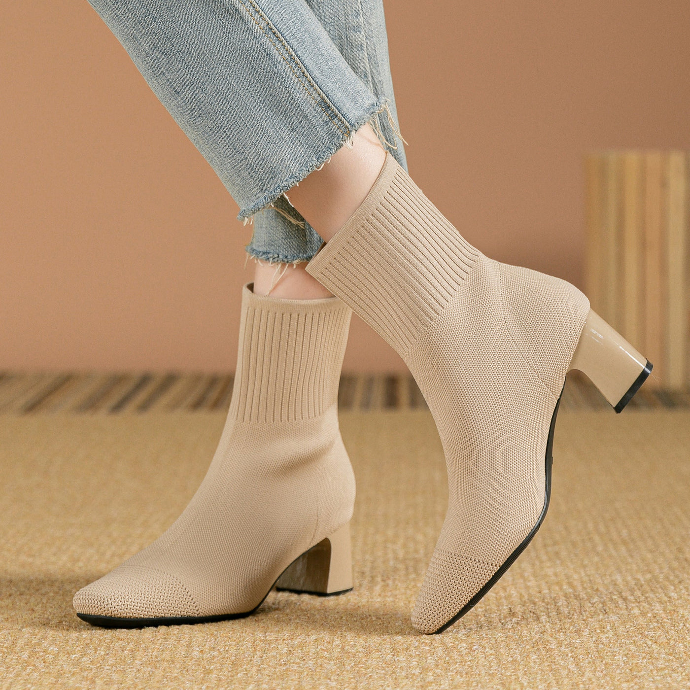 Orthopedic Knitted Boots Elegance and Comfort for Everyday