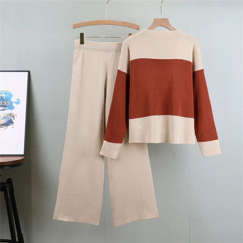 Charlotte – Two-Piece Knit Set in Western Style with Sweater & Pants