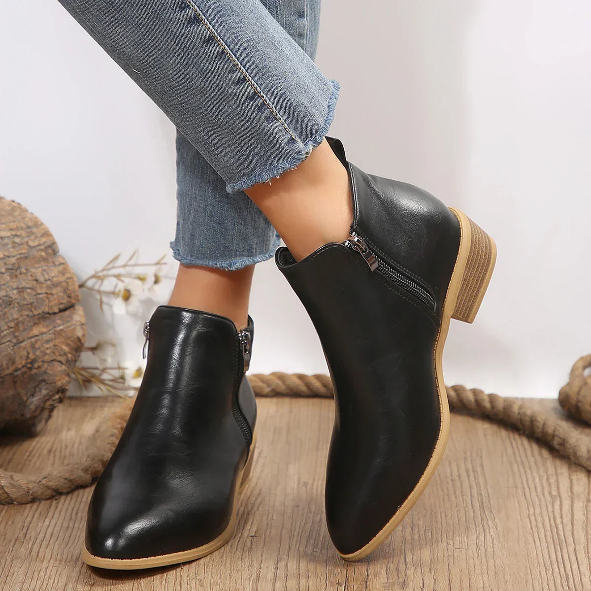 Mova - Women Orthopedic Zip-Up Boots
