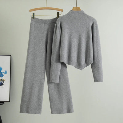 Laetitia – Elegant Knit Two-Piece Set