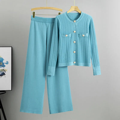 Lys – Elegant Two-Piece Knit Set