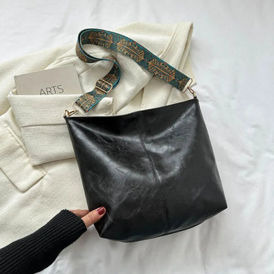 Chelsey - Vintage Vegan Leather Shoulder Bag
