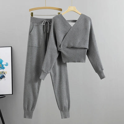 Adelheid – Korean 2-Piece Knit Set for Autumn/Winter