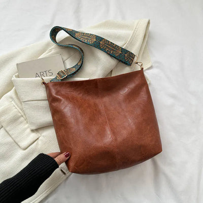 Chelsey - Vintage Vegan Leather Shoulder Bag