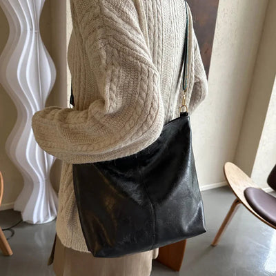 Chelsey - Vintage Vegan Leather Shoulder Bag