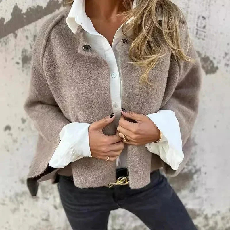 Luna | Short Jacket, Perfect for the Autumn Season!